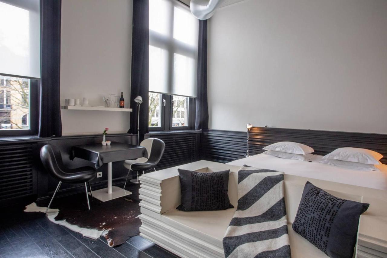 B&B Suites Feek Antwerpen Bagian luar foto