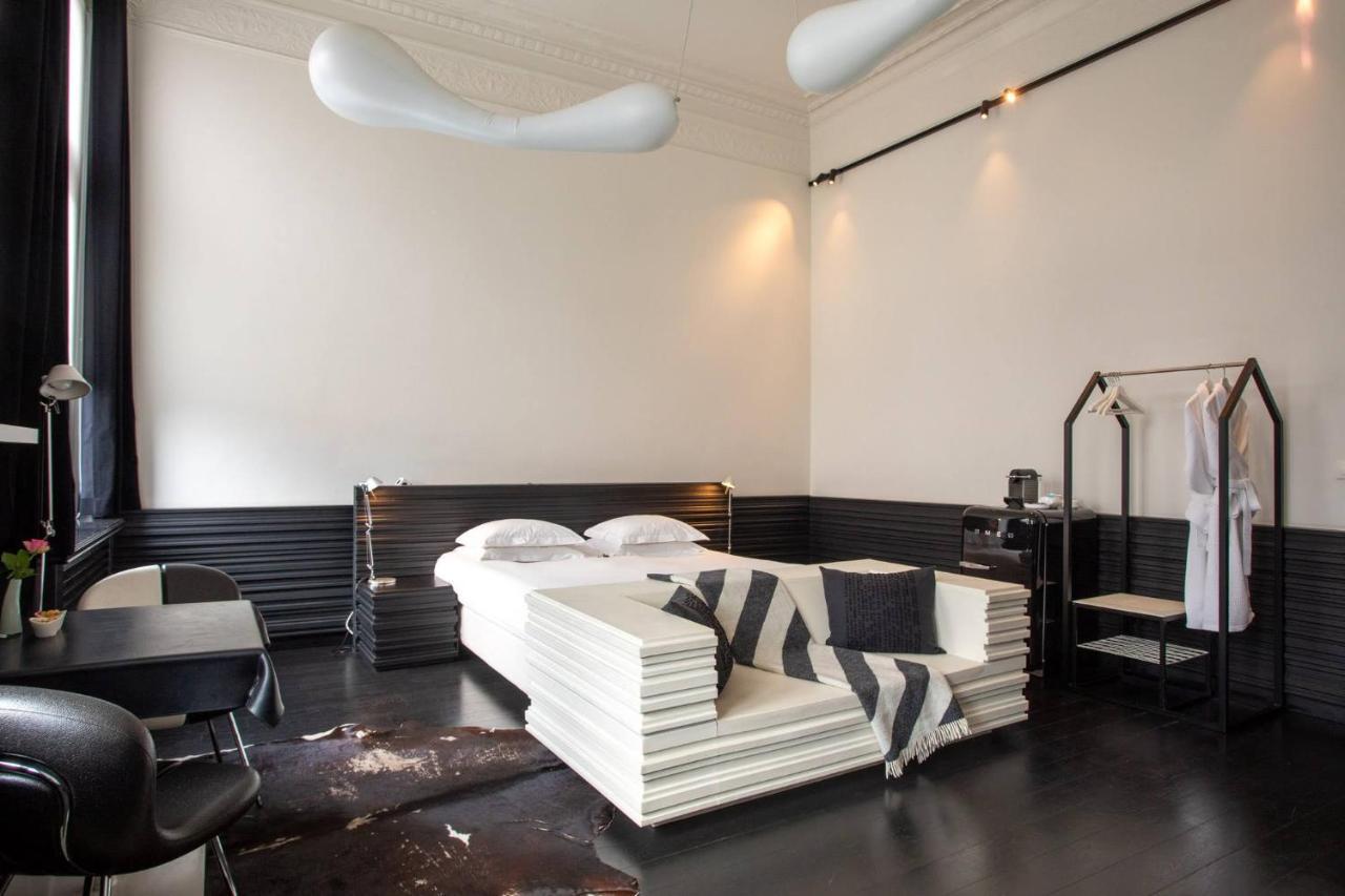 B&B Suites Feek Antwerpen Bagian luar foto